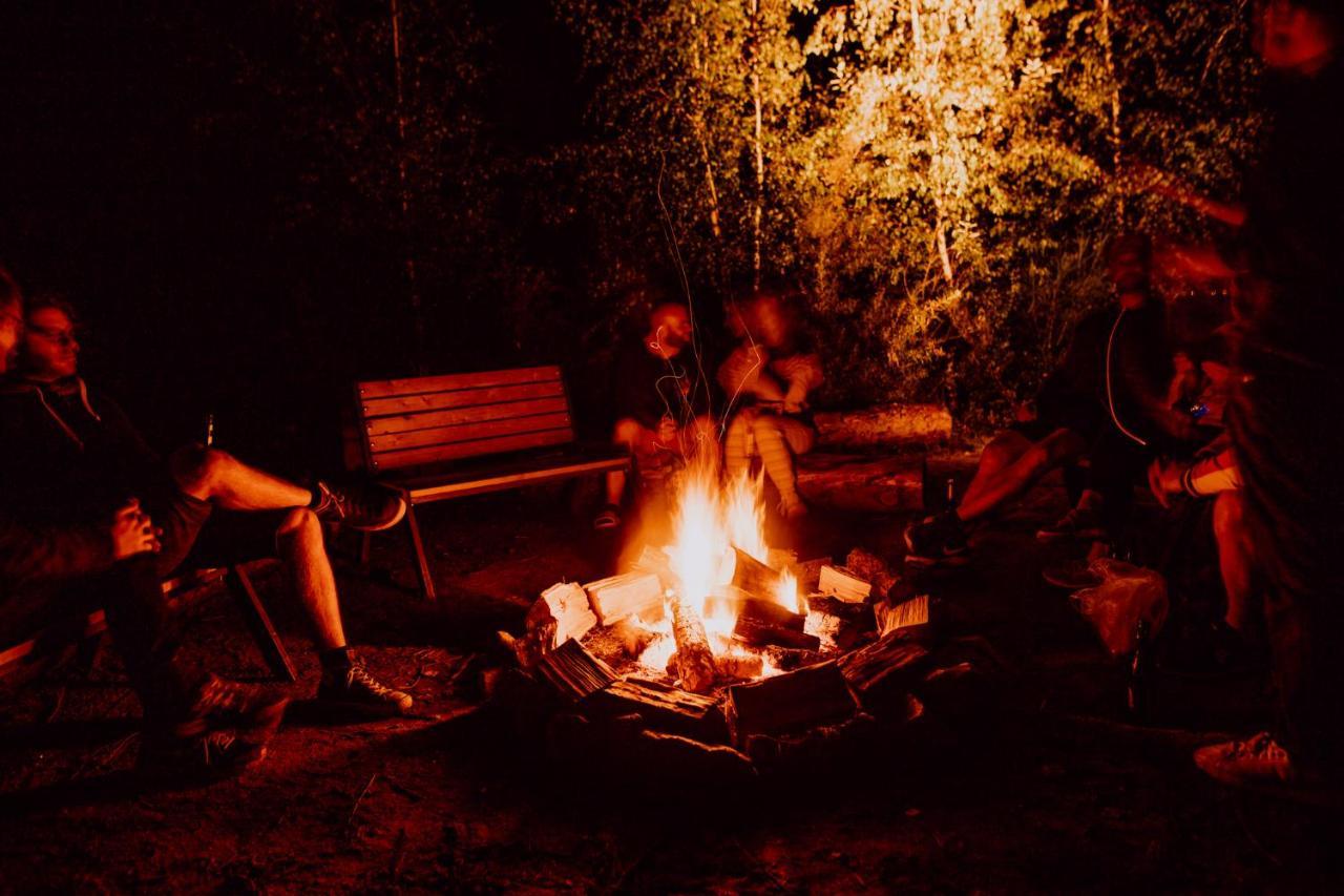 Raus Und Gut Glamping Am Graebendorfer See Drebkau المظهر الخارجي الصورة
