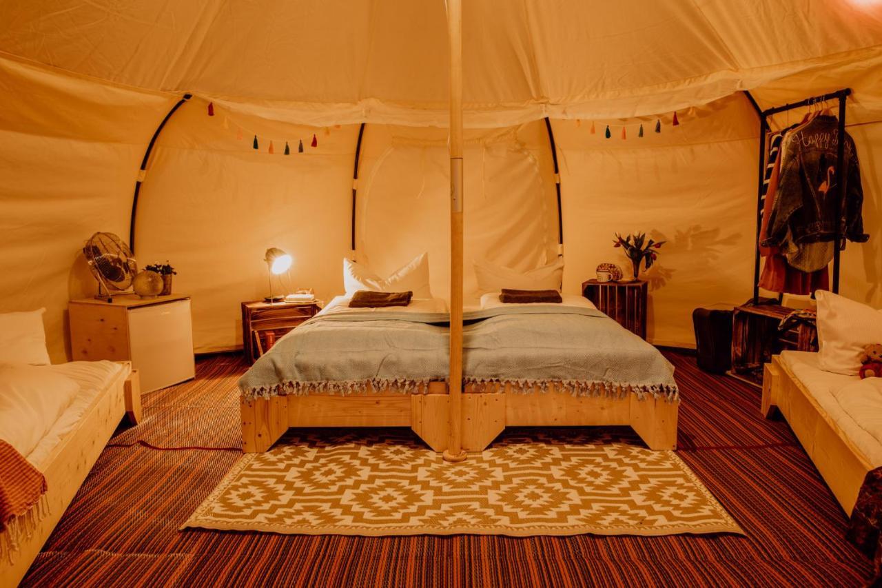 Raus Und Gut Glamping Am Graebendorfer See Drebkau المظهر الخارجي الصورة