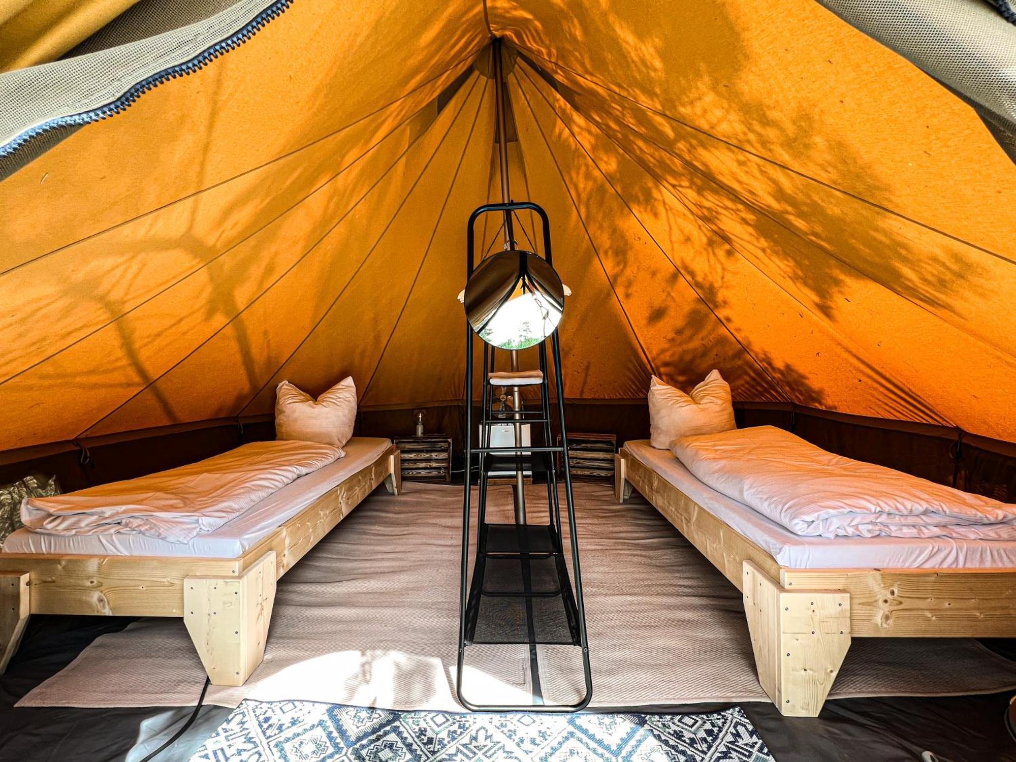 Raus Und Gut Glamping Am Graebendorfer See Drebkau المظهر الخارجي الصورة